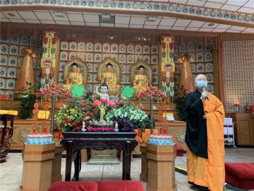 妙祥法師於浴佛法會前開示