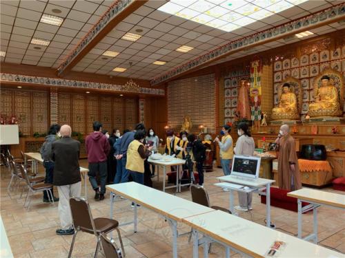 大家圍觀冰皮月餅的做法