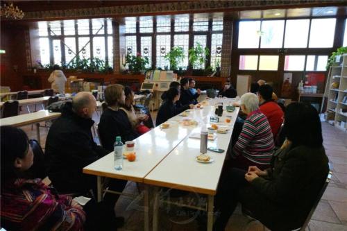 大家在惜別會上相繼說出心裡話