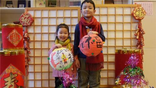 柏林小菩薩是佛光大家庭的一份子，當然也要錄影向大眾拜年