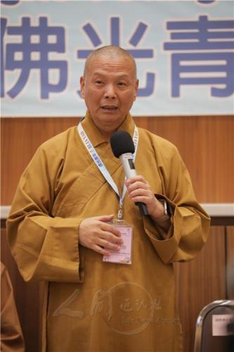 國際佛光會世界佛光青年總團執行長慧傳法師分享，「當我們融入大眾之中，像一家人不分你我，彼此平等對待，這就是人間佛教的思想。」