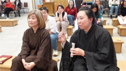 佛光人仝一杉提問：不同年齡層的人如何選擇適合自己的牙線