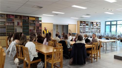 柏林協會督導Wolfgang於五觀堂介紹佛光山歷史