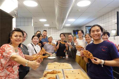 柏林蔬食工作坊墨西哥辮子麵包香噴噴出爐