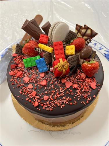 佛光寶寶們愛極了可愛又可口的巧克力蛋糕