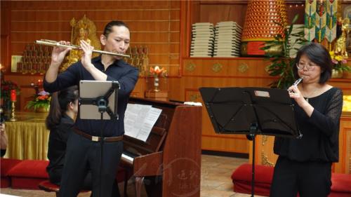 旅德的台灣音樂家演奏人間音緣曲目，供養佛陀及大眾