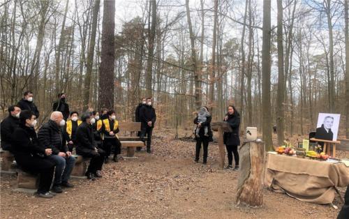 丁政國督導的女兒於樹葬告別式時說出心中的父親形象