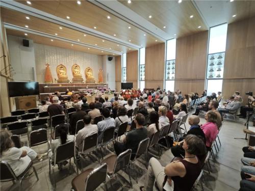 衛塞節慶祝活動